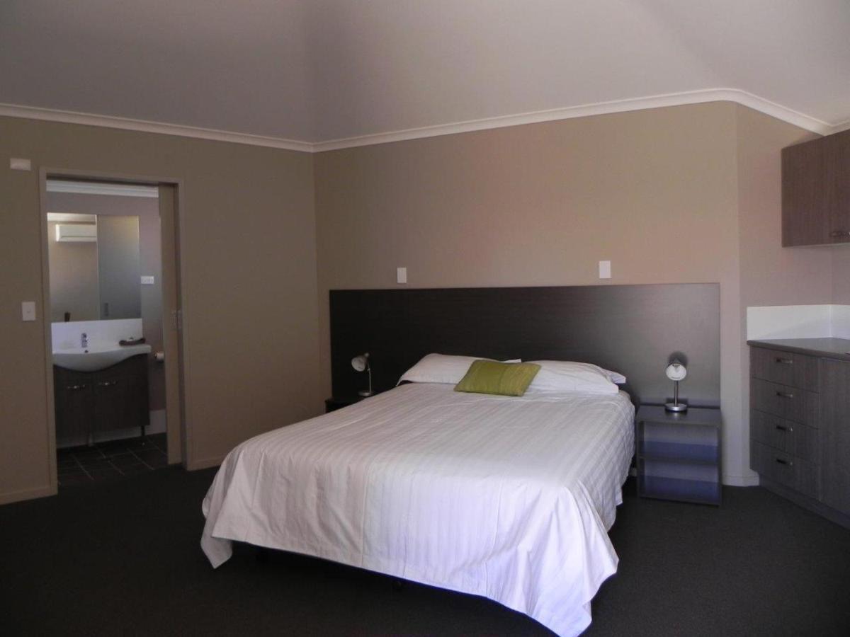 Bluestone Motor Inn Tennant Creek Exteriör bild