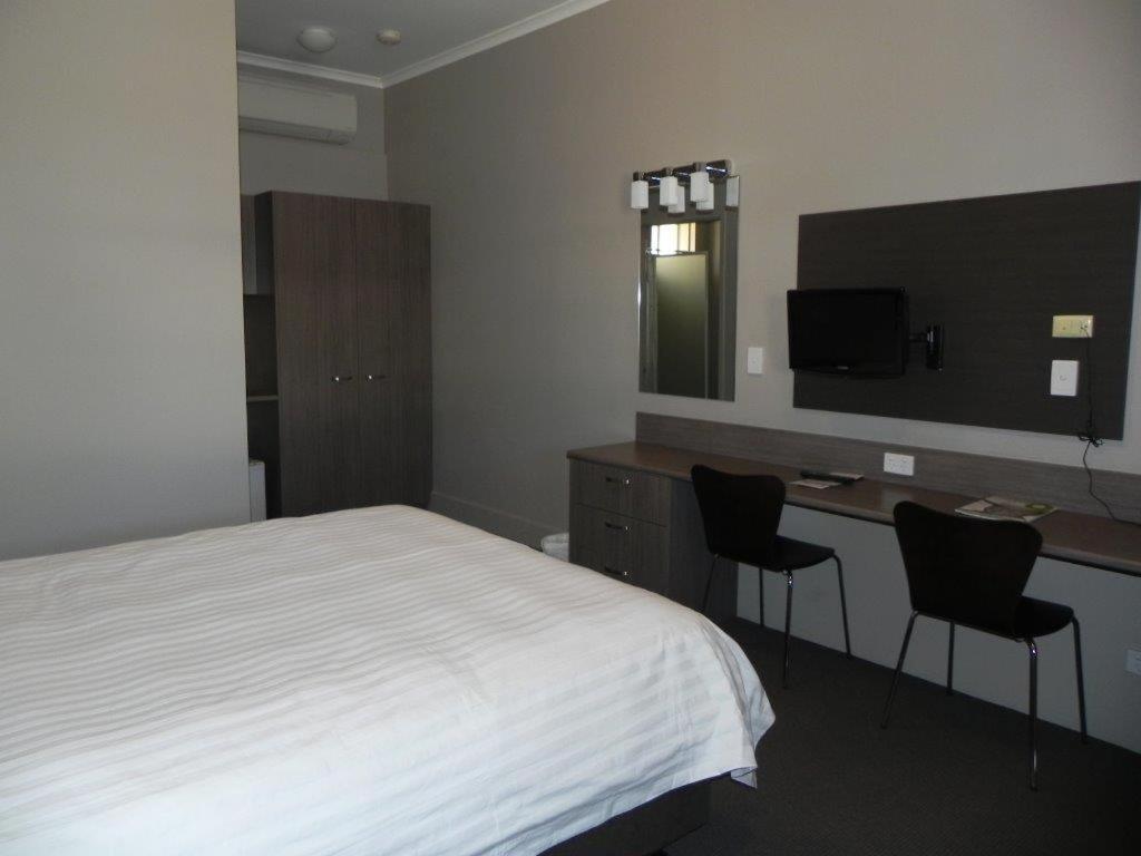 Bluestone Motor Inn Tennant Creek Exteriör bild