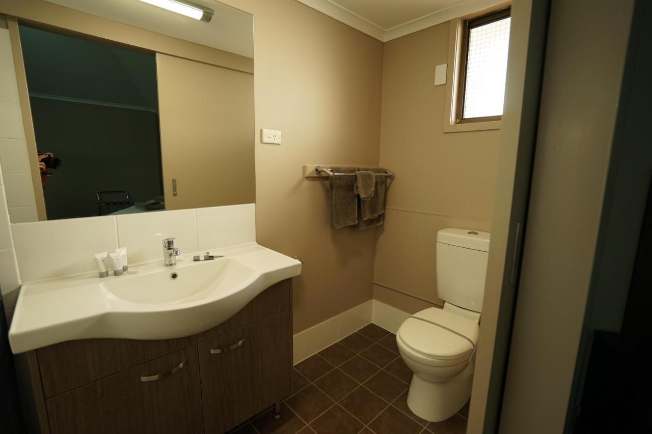 Bluestone Motor Inn Tennant Creek Exteriör bild
