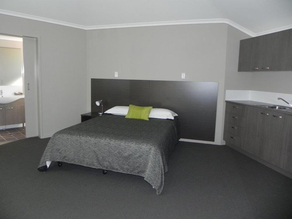 Bluestone Motor Inn Tennant Creek Exteriör bild